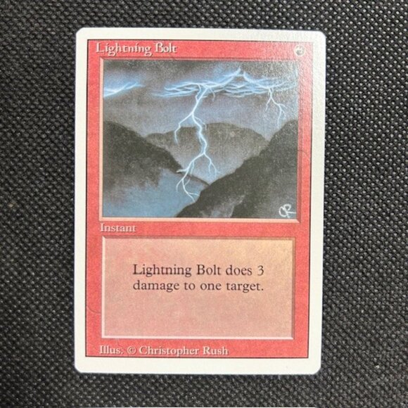 2X 1994 MTG Magic The Gathering Lightning Bolt Revised Edition NM Common Red - Picture 3 of 4